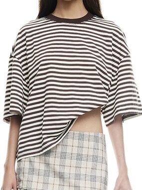 Lioness Bloom Short Sleeve Top